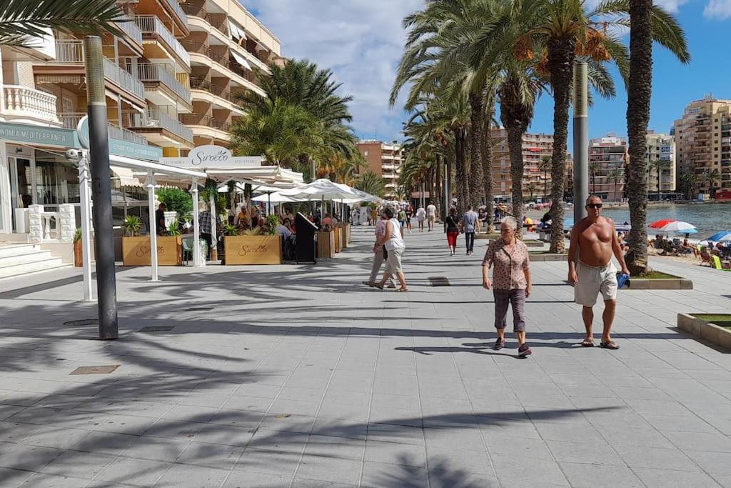 Apartment Los Locos Beach With Balcony And Wi-Fi Torrevieja Exterior photo