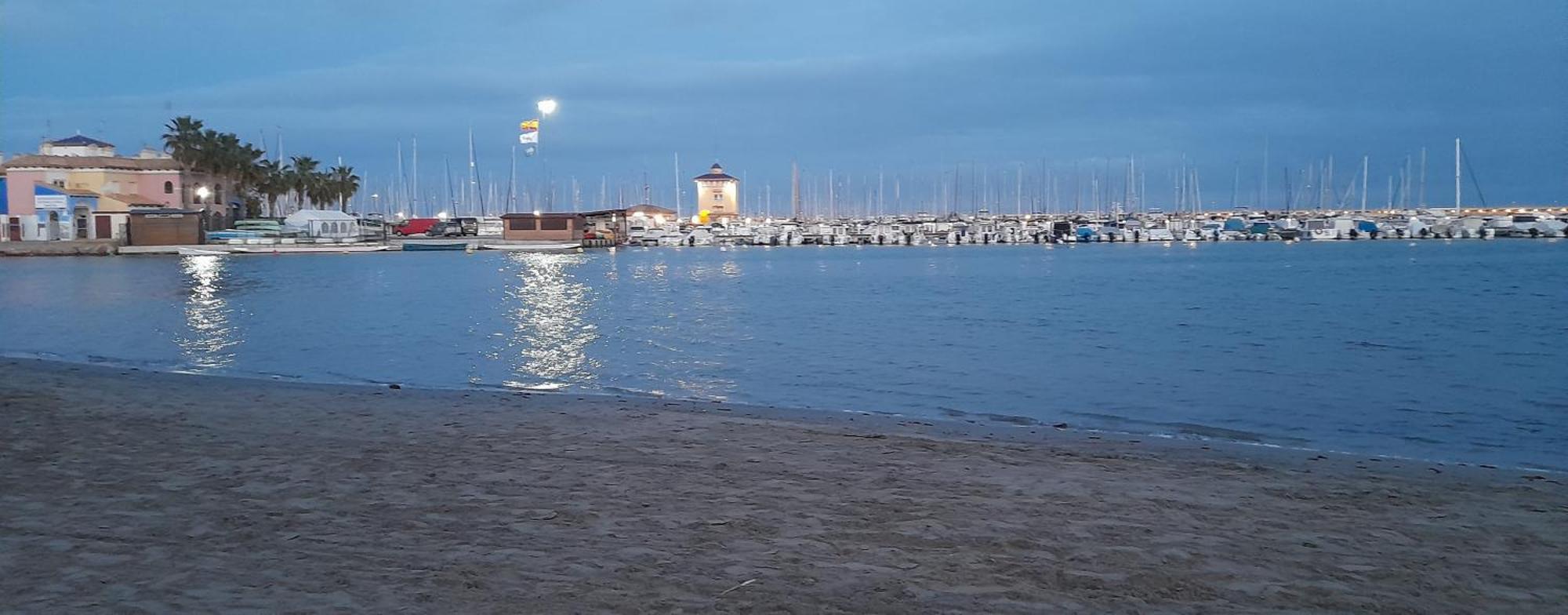 Apartment Los Locos Beach With Balcony And Wi-Fi Torrevieja Exterior photo