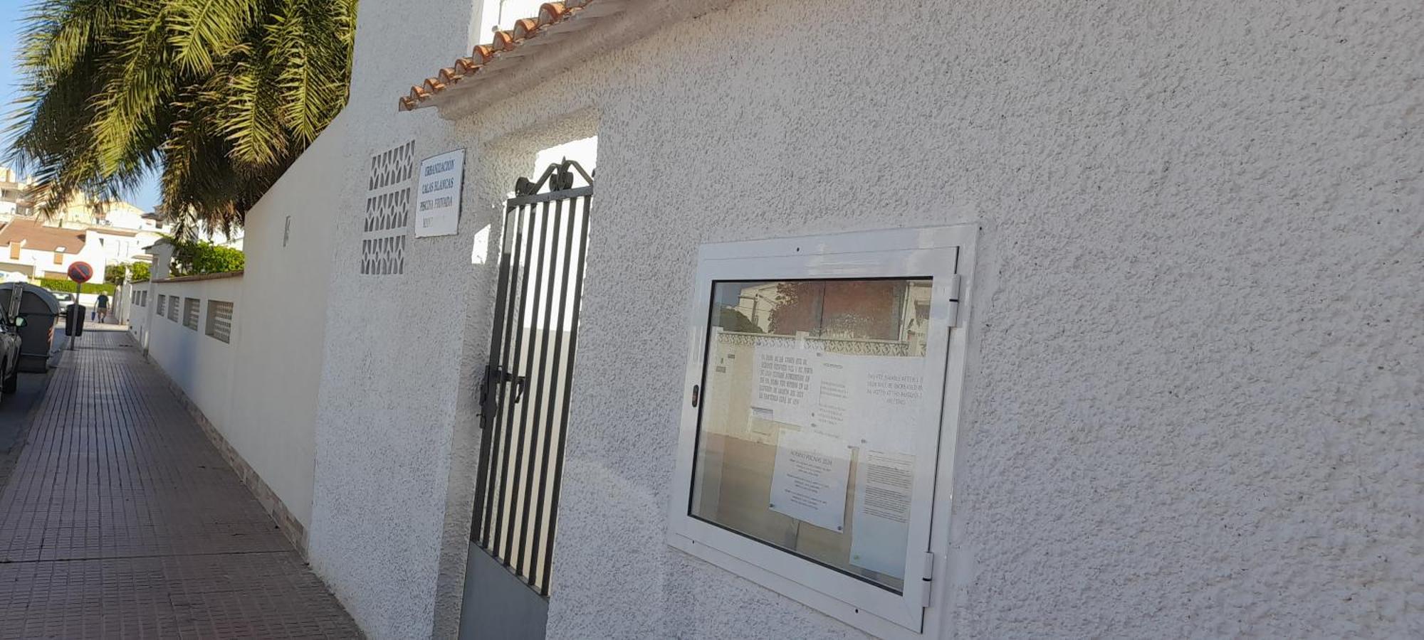 Apartment Los Locos Beach With Balcony And Wi-Fi Torrevieja Exterior photo
